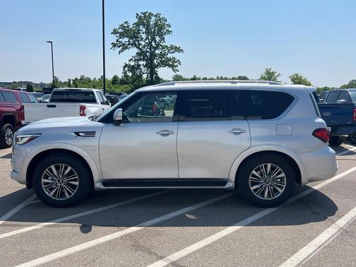 2020 INFINITI QX80 Luxe