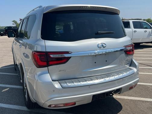 2020 INFINITI QX80 Luxe