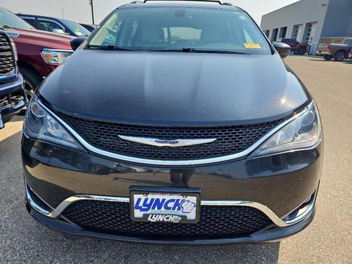 2019 Chrysler Pacifica Touring-L Plus