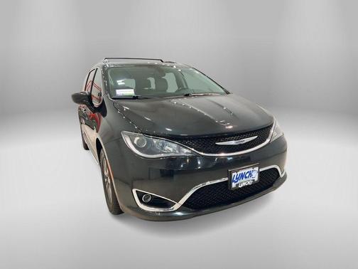 2019 Chrysler Pacifica Touring-L Plus