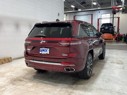 2024 Jeep Grand Cherokee Overland