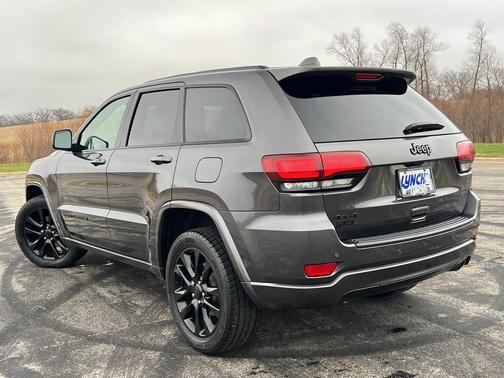 2018 Jeep Grand Cherokee Altitude