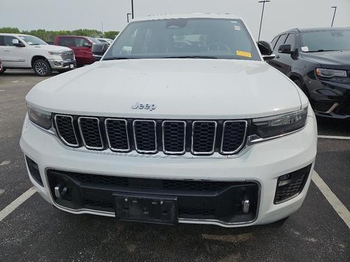 2022 Jeep Grand Cherokee Overland