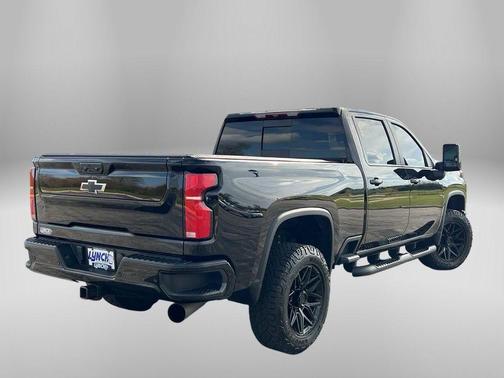 2024 Chevrolet Silverado 3500 LT