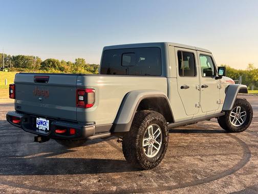 2025 Jeep Gladiator Mojave