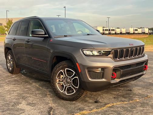 2022 Jeep Grand Cherokee Trailhawk
