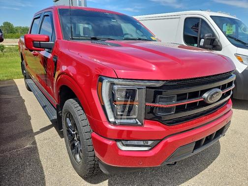 Rapid Red Metallic Tinted Clearcoat 2023 Ford F-150 Lariat
