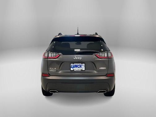 2022 Jeep Cherokee Latitude Lux