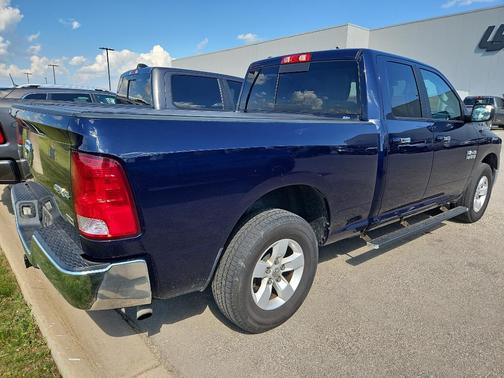 2017 RAM 1500 SLT