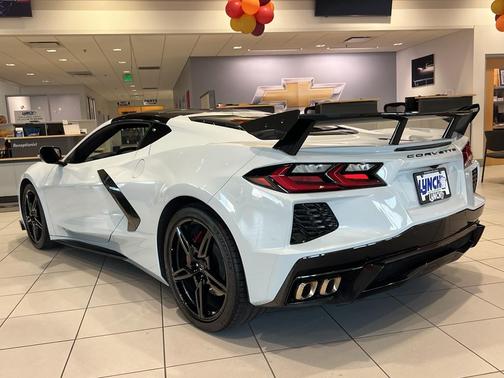 2022 Chevrolet Corvette Stingray w/1LT