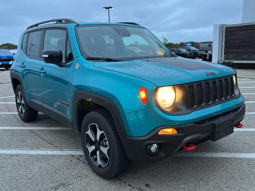 2022 Jeep Renegade Trailhawk