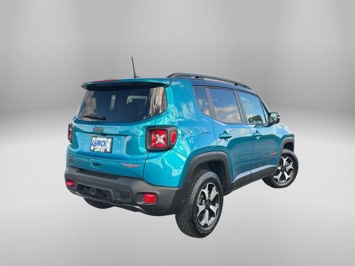 2022 Jeep Renegade Trailhawk