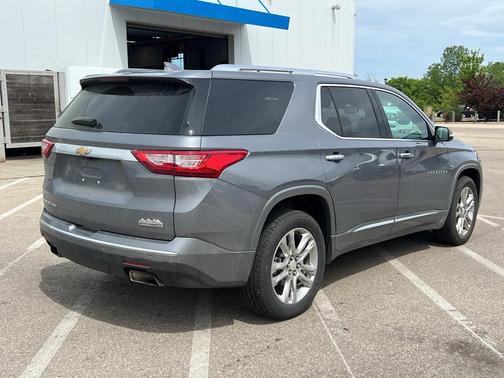 Satin Steel Metallic 2020 Chevrolet Traverse High Country