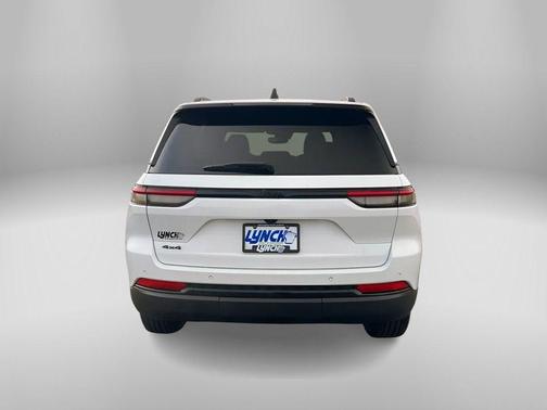 2024 Jeep Grand Cherokee Laredo