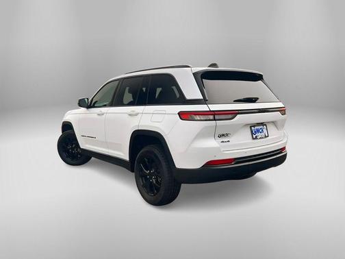 2024 Jeep Grand Cherokee Laredo