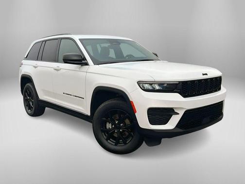 2024 Jeep Grand Cherokee Laredo