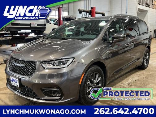 2022 Chrysler Pacifica Touring-L