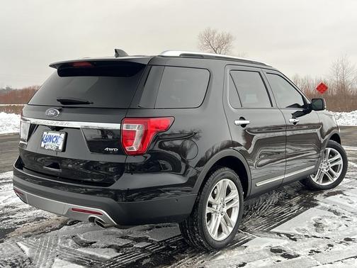 2017 Ford Explorer Limited