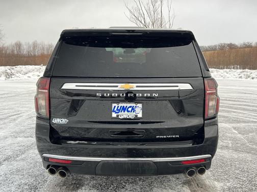 2023 Chevrolet Suburban Premier