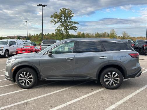 2024 INFINITI QX60 Pure