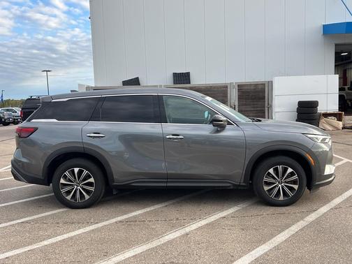 2024 INFINITI QX60 Pure