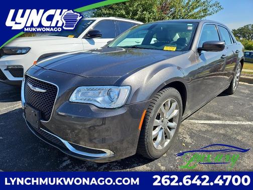 2017 Chrysler 300 Limited