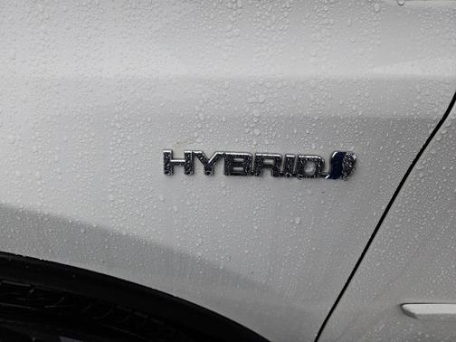 2016 Toyota RAV4 Hybrid XLE