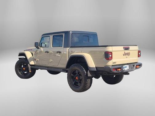 Gobi Clearcoat 2020 Jeep Gladiator Mojave