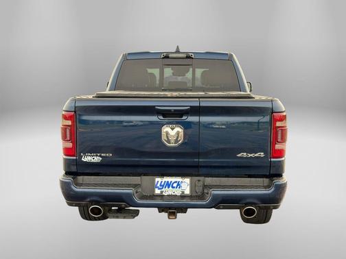 Patriot Blue Pearlcoat 2023 RAM 1500 Limited