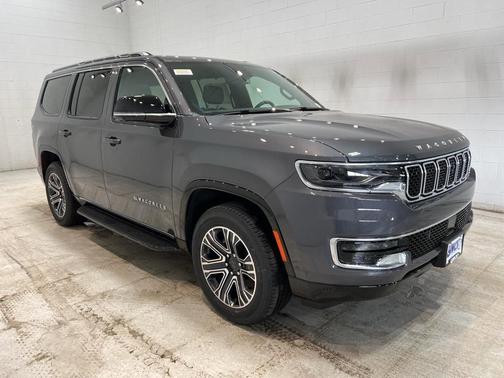 2024 Jeep Wagoneer Base