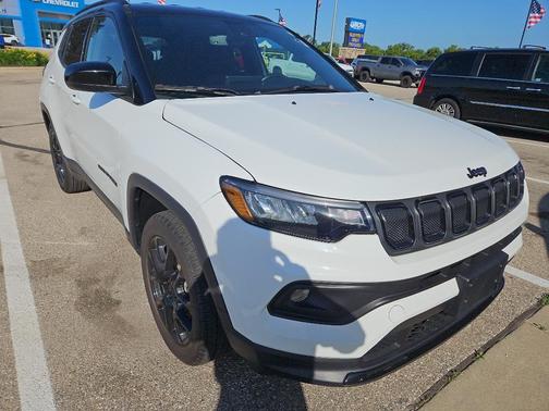2022 Jeep Compass Altitude