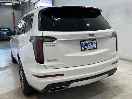 2024 Cadillac XT6 Sport AWD
