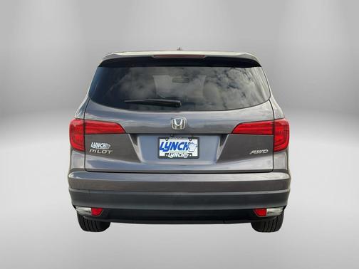 Modern Steel Metallic 2017 Honda Pilot EX-L