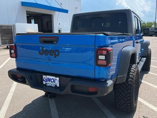 2020 Jeep Gladiator Sport