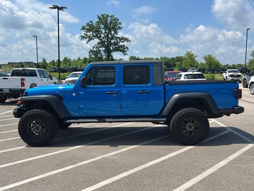 2020 Jeep Gladiator Sport