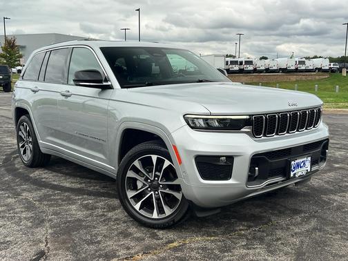 2022 Jeep Grand Cherokee Overland