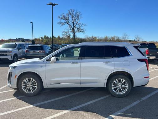 2024 Cadillac XT6 Luxury AWD
