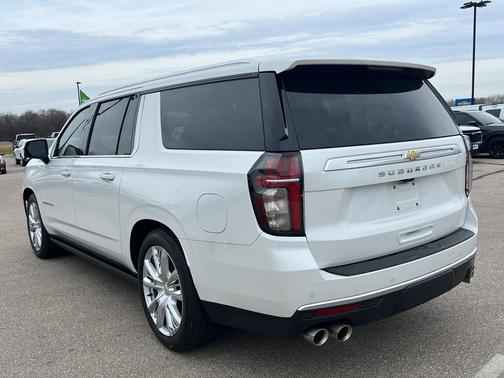 2021 Chevrolet Suburban High Country