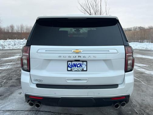 2021 Chevrolet Suburban High Country