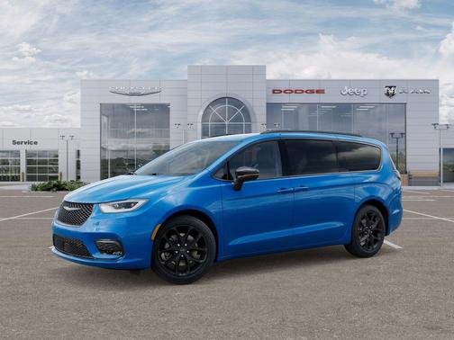 2026 Chrysler Pacifica Select AWD