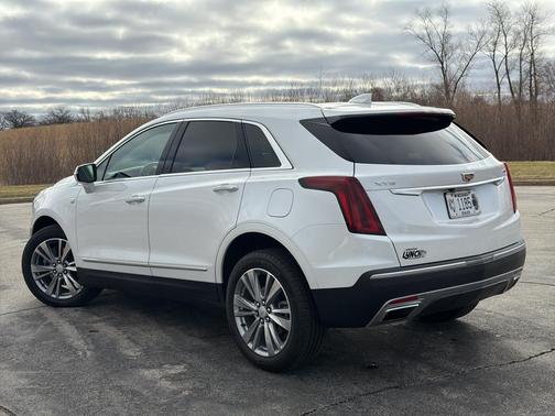 Crystal White Tri-Coat 2024 Cadillac XT5 Premium Luxury