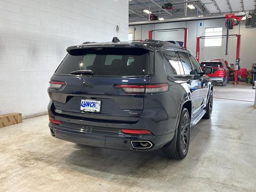 2024 Jeep Grand Cherokee L Summit