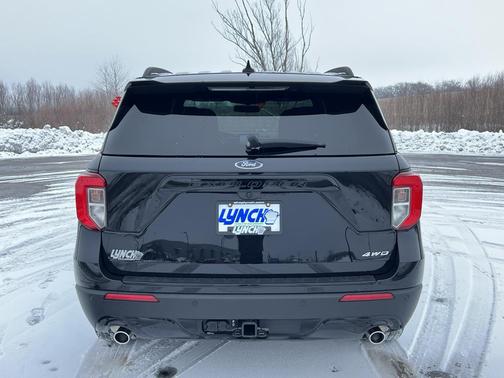 2024 Ford Explorer ST-Line