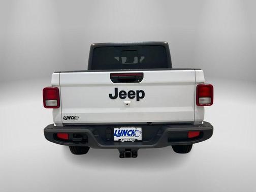 2024 Jeep Gladiator Sport