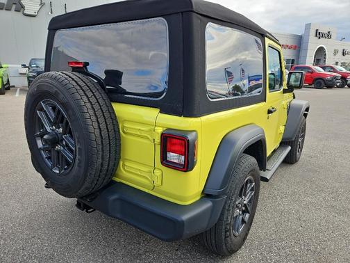 2024 Jeep Wrangler Sport