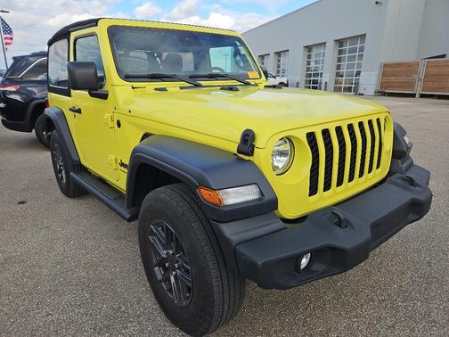 2024 Jeep Wrangler Sport