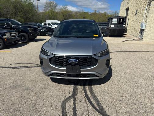 Iconic Silver Metallic 2023 Ford Escape ST-Line