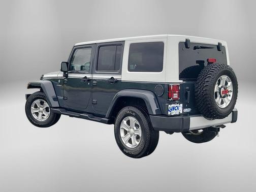 Rhino Clearcoat 2017 Jeep Wrangler Unlimited Sahara
