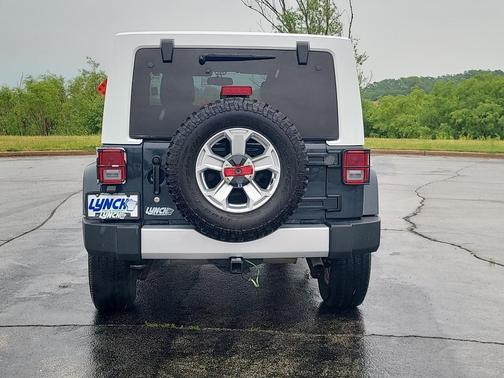 Rhino Clearcoat 2017 Jeep Wrangler Unlimited Sahara