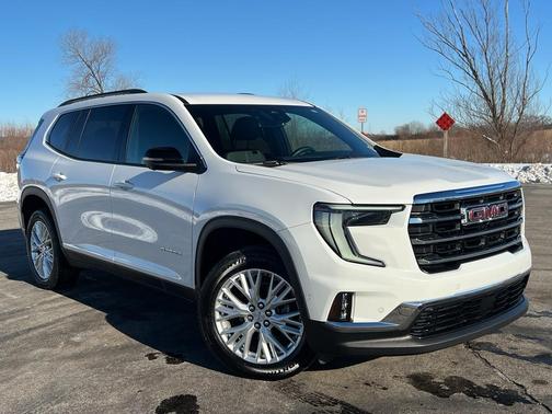 2025 GMC Acadia Elevation
